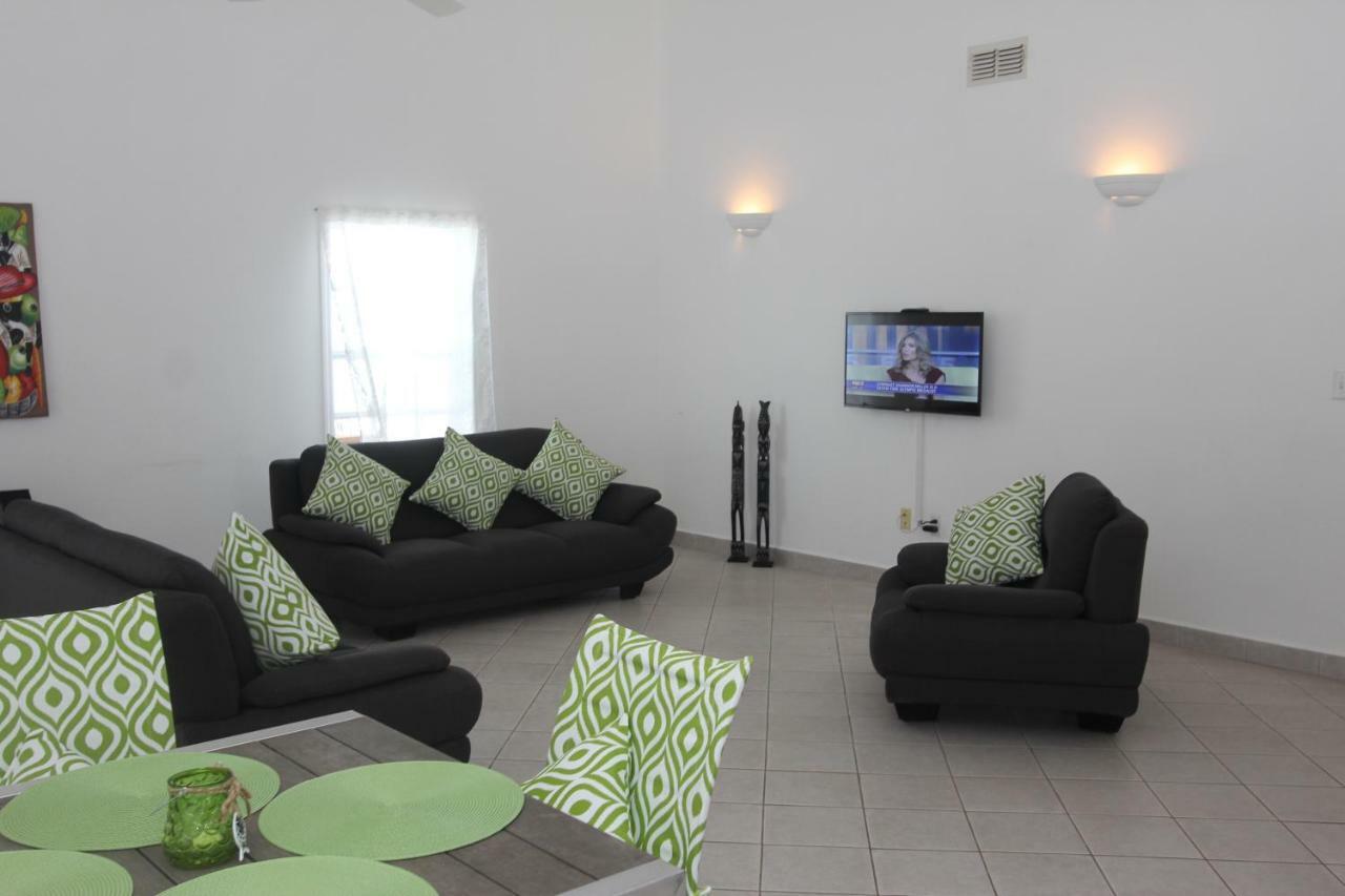 Villa The White House Jolly Harbour Exterior foto